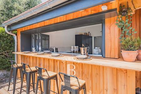 PROPRIÉTÉ « RÊVES EN MER » COMPOSÉE DE DEUX MAISONS À DEUX PAS DE L’OCÉAN, AU CAP FERRET - CAPACITÉ 8 PERSONNES