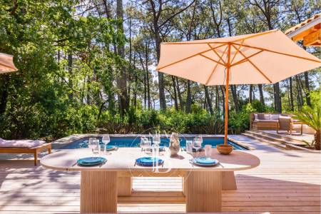 VILLA « AMBRE » À LA POINTE AUX CHEVAUX, VUE BASSIN - CAPACITÉ 8 PERSONNES