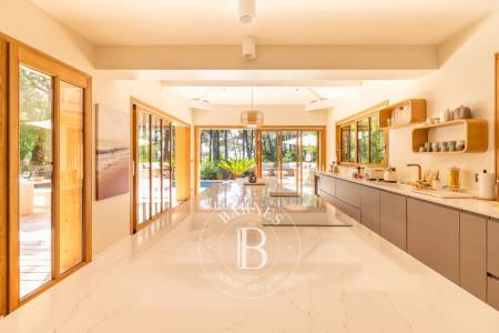 VILLA « AMBRE » À LA POINTE AUX CHEVAUX, VUE BASSIN - CAPACITÉ 8 PERSONNES