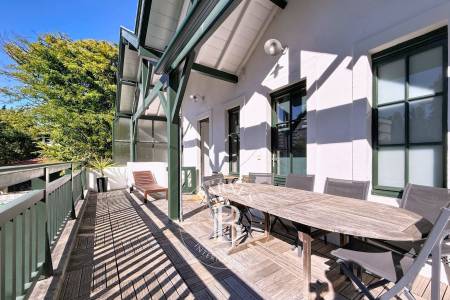 APPARTEMENT « LES GENÊTS » AVEC TERRASSE, À DEUX PAS DE LA PLAGE – CAPACITÉ 6 PERSONNES