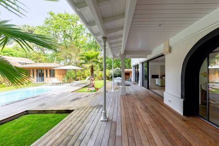 GRANDE VILLA DE FAMILLE LOCATION VACANCES BASSIN ARCACHON AVEC PISCINE PYLA SUR MER