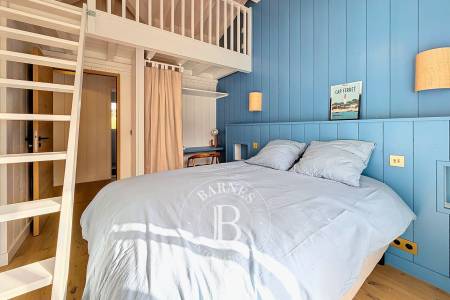 VILLA « CAP MOANA » AVEC PISCINE, AU CENTRE DU CAP FERRET – CAPACITÉ 11 PERSONNES