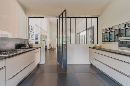 VILLA « LES CIGALES », ÉLÉGANTE CONTEMPORAINE AVEC PISCINE - 8 PERSONNES