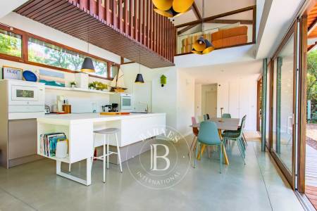 VILLA « PALANGA » AVEC PISCINE, À PROXIMITÉ DE LA PLAGE DES AMÉRICAINS AU CAP FERRET