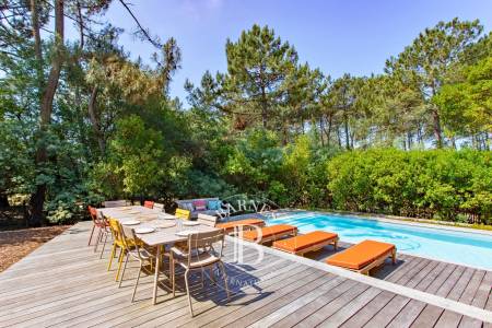 VILLA « PALANGA » AVEC PISCINE, À PROXIMITÉ DE LA PLAGE DES AMÉRICAINS AU CAP FERRET