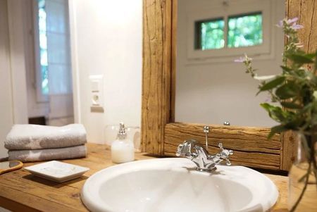 A louer pour 10 personnes, première ligne