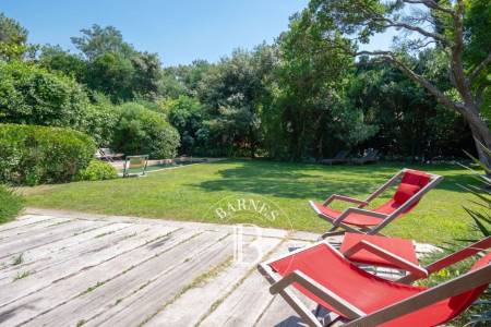 VILLA « COURLIS » AUTHENTIQUE CABANE FERRET CAPIENNE AVEC DÉPENDANCE ET PISCINE, QUARTIER DU PHARE - CAPACITÉ 10 PERSONNES