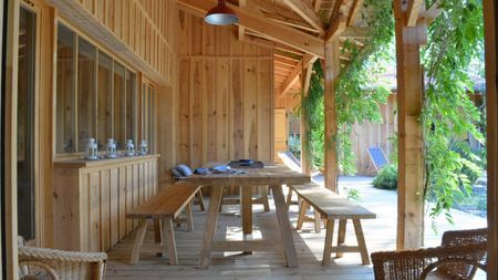 LOCATION SAISONNIERE VILLA DE 10 PERSONNES AVEC 5 CHAMBRES AU CAP FERRET PROCHE DU BASSIN