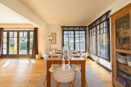 VILLA « LE SÉNÉÇON » AU PYLA-SUR-MER, PLAGE ET COMMERCES À PIED – CAPACITÉ 9 PERSONNES