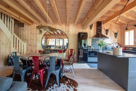 LOCATION SAISONNIÈRE CAP FERRET PROCHE PLAGE DES AMÉRICAINS, VILLA EN BOIS AVEC PISCINE