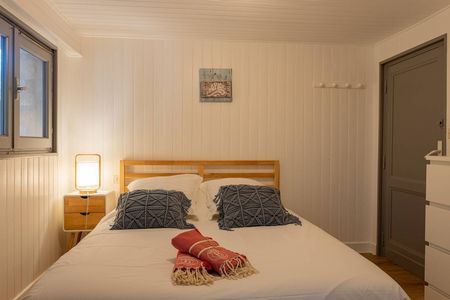 LOCATION VILLA MIREIO AVEC PISCINE POUR 8 PERSONNES PROCHE DE LA PLAGE AU CENTRE DU CAP FERRET