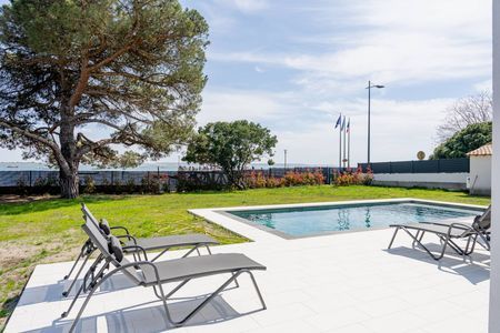 LOCATION SAISONNIÈRE, VILLA S, MAGNIFIQUE VILLA NEUVE, 6 CHAMBRES, SITUEE A PIQUEY, CAP FERRET