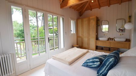 VILLA DE 4 CHAMBRES A LOUER EN SAISON CAP FERRET CENTRE