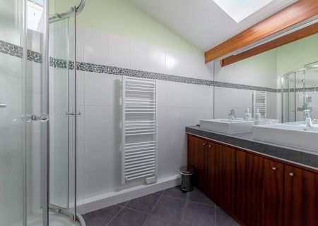 VILLA A LOUER AVEC PISCINE 10 PERSONNES