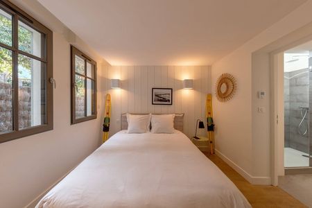 VILLA À LOUER POUR 8 PEROSNNES