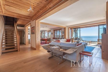 VILLA EN LOCATION AU CAP FERRET POUR 12 PERONNES
