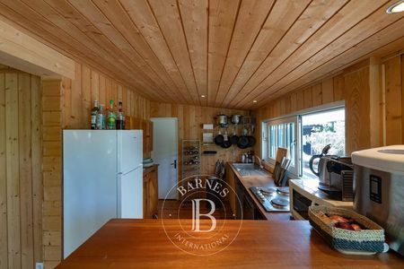 LOCATION VILLA OMBRAGE, POUR 6 PERSONNES, AU 44 HECTARES CAP FERRET