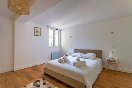 SUPERBE APPARTEMENT AVEC TERRASSE ET VUE BASSIN AU PYLA-SUR-MER, 6 COUCHAGES