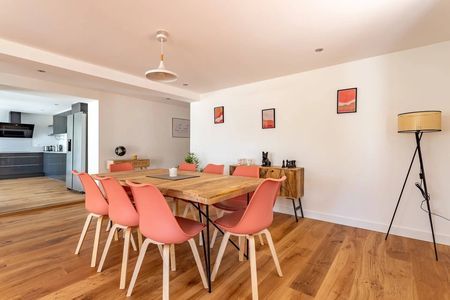 SUPERBE APPARTEMENT AVEC TERRASSE ET VUE BASSIN AU PYLA-SUR-MER, 6 COUCHAGES