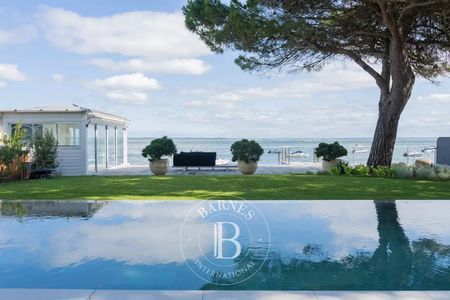 SOMPTUEUSE VILLA 