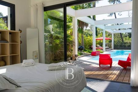 Location vacances de maisons et villa de luxe à Arcachon