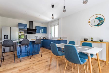 MAGNIFIQUE APPARTEMENT AVEC APERÇU BASSIN AU PYLA-SUR-MER - 4 COUCHAGES