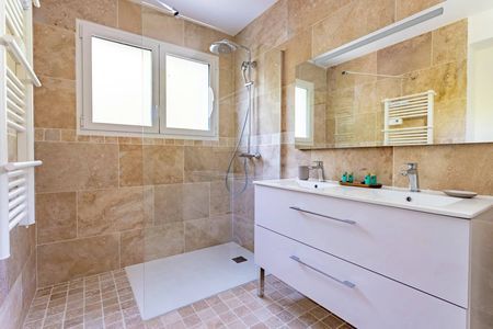 MAGNIFIQUE APPARTEMENT AVEC APERÇU BASSIN AU PYLA-SUR-MER - 4 COUCHAGES