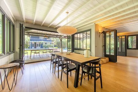 VILLA « LES MOUETTES » COMPOSÉE DE DEUX VILLAS AVEC PISCINE, EN PLEIN CENTRE DU CAP FERRET - CAPACITÉ 12 PERSONNES