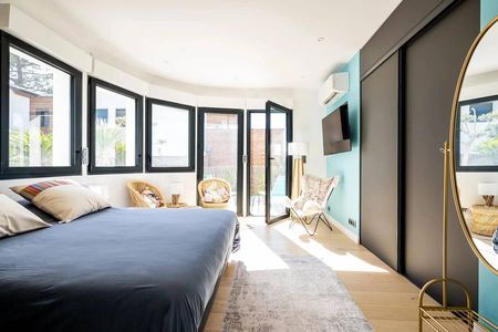 MAGNIFIQUE VILLA « EDEN » AU COEUR DU PYLA-SUR-MER, CAPACITÉ 16 PERSONNES
