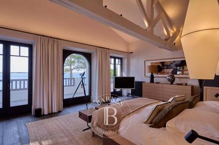 LOCATION SAISONNIÈRE LUXE BASSIN ARCACHON