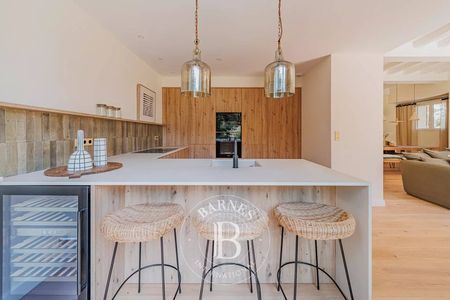 Cinq chambres avec salle d’eau privative, location de villa au Cap Ferret