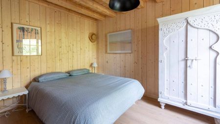 VILLA DE VACANCES AVEC 5 CHAMBRES POUR 10 PERSONNES CAP FERRET