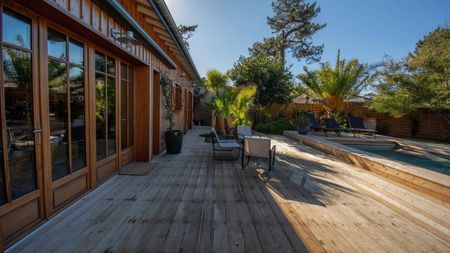 VILLA À LOUER CAP FERRET AVEC 3 CHAMBRES POUR 6 PERSONNES