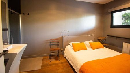 A LOUER VILLA 8 PERSONNES