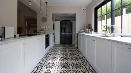 VILLA POUR 12 PERSONNES