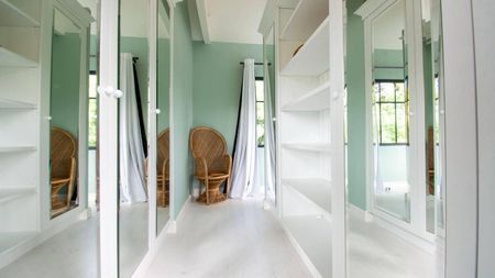 VILLA 6 CHAMBRES ET PISCINE