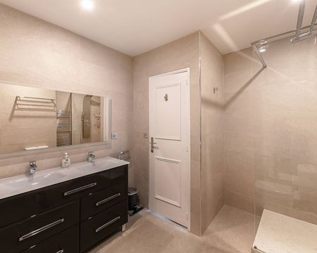 LOCATION SAISONNIERE APPARTEMENT 3 CHAMBRES PROCHE DE LA PLAGE D'ARCACHON ET DU MARCHE